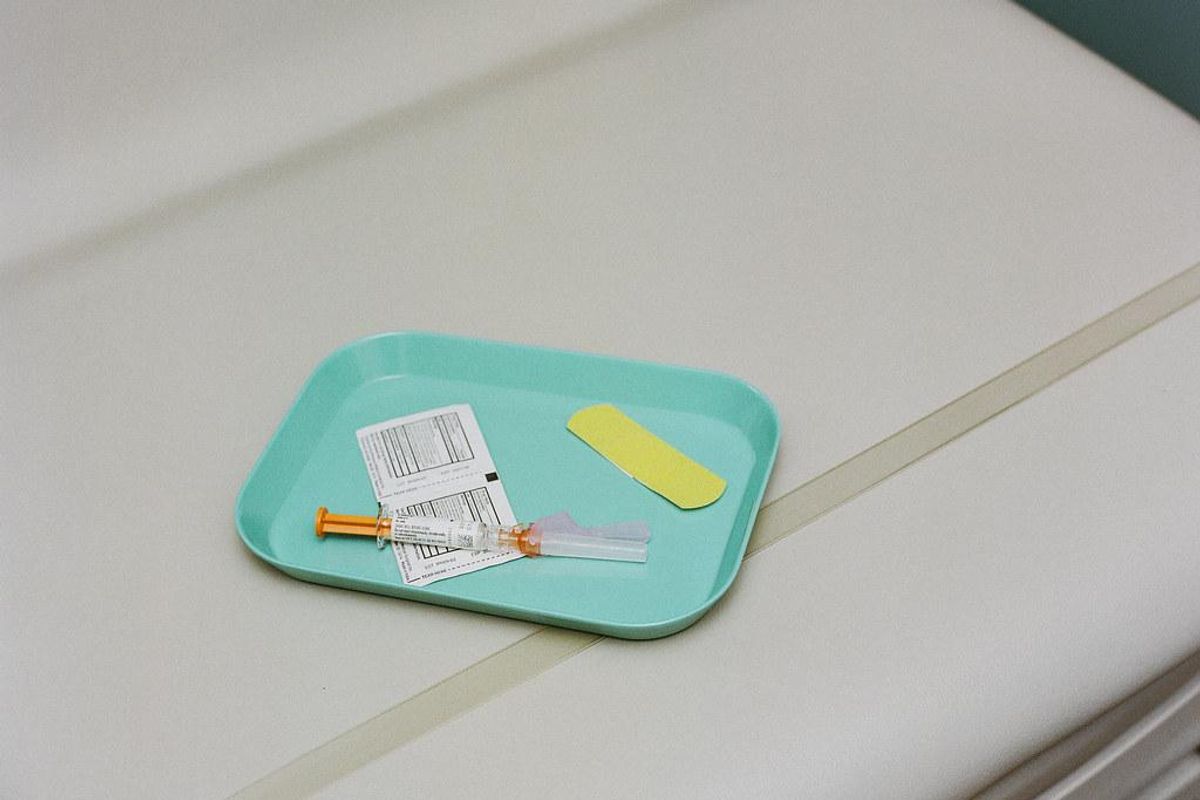 A COVID vaccine will arrive in Texas mid-December, governor says