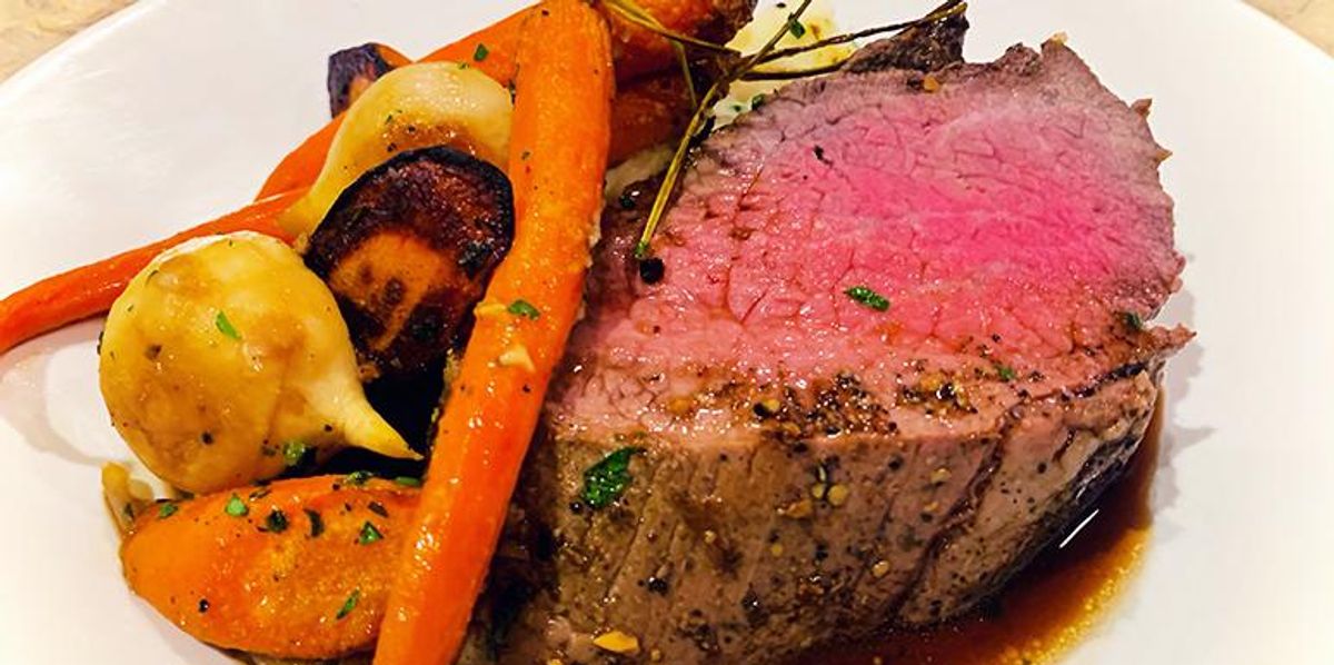 Holiday Wagyu Eye of Round Roast with Vegetables - My Recipe Magic