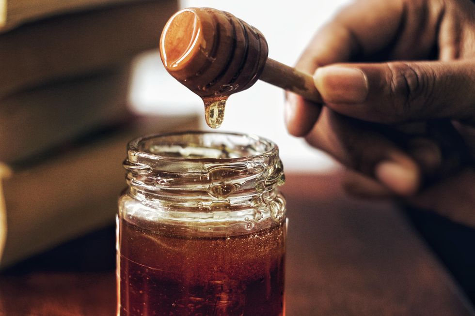13 Ways I Use Local Honey To Keep Me Healthy And Make Life A Little Sweeter