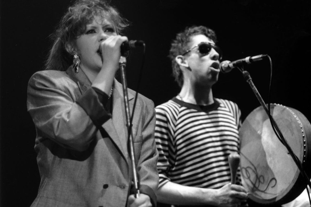 Kirsty MacColl and Shane MacGowan with the Pogues in the 1980s