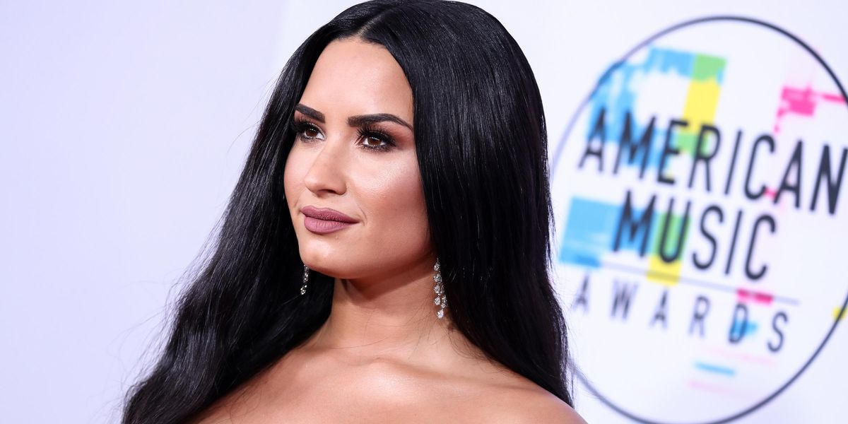 Demi Lovato Celebrates Recovery from Eating Disorder
