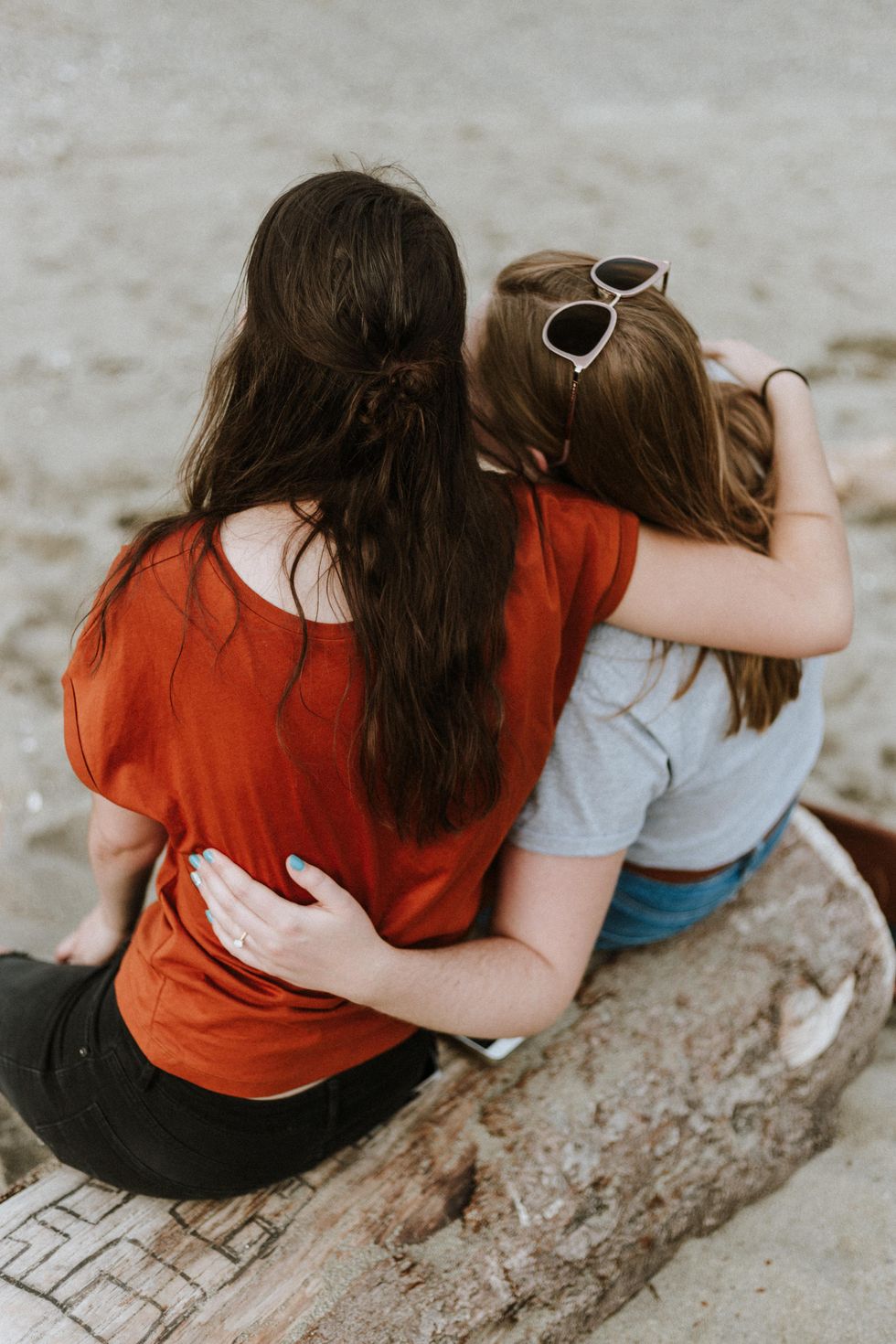 6 Ways To Thoughtfully Support Your Friends Without Sacrificing Your Own Mental Health