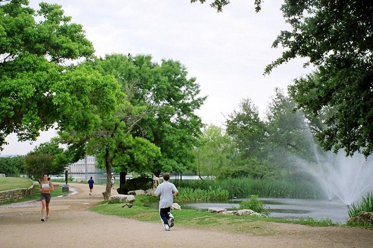 Better yourself and your city with these New Year's resolutions