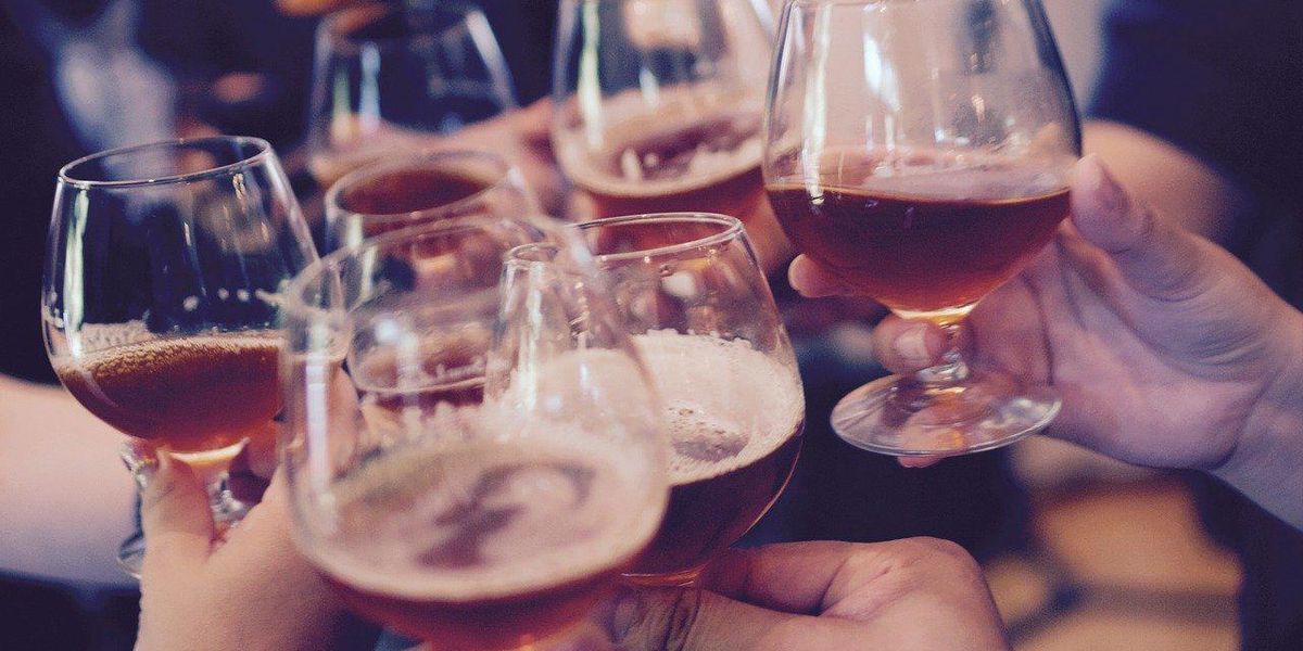 People Break Down The Best Way To Make Friends As A 'Thirty Something'