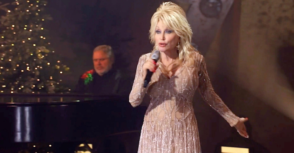 Dolly Parton Proves She's A Class Act With Humble Response Declining To Be Honored With Statue