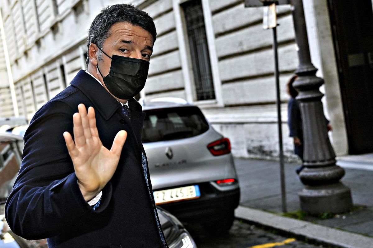 Renzi è un furbo, mica un padre della patria