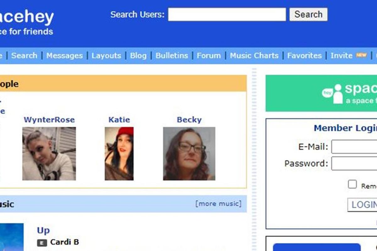 A teenager has perfectly recreated Myspace and people are flocking to it