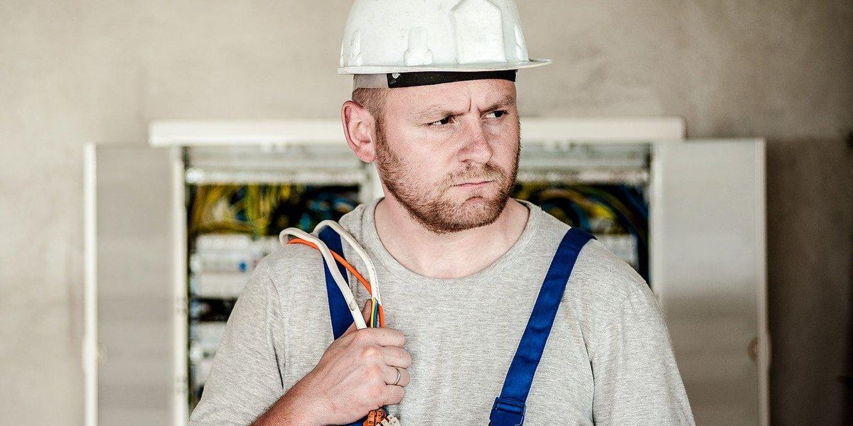 Tradespeople Explain Why They Actually Walked Off A Job