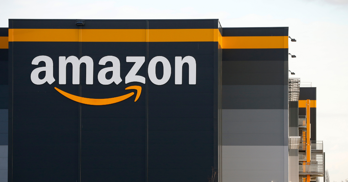 Amazon Changes New Logo After People Pointed Out Its Awkward Resemblance To Hitler