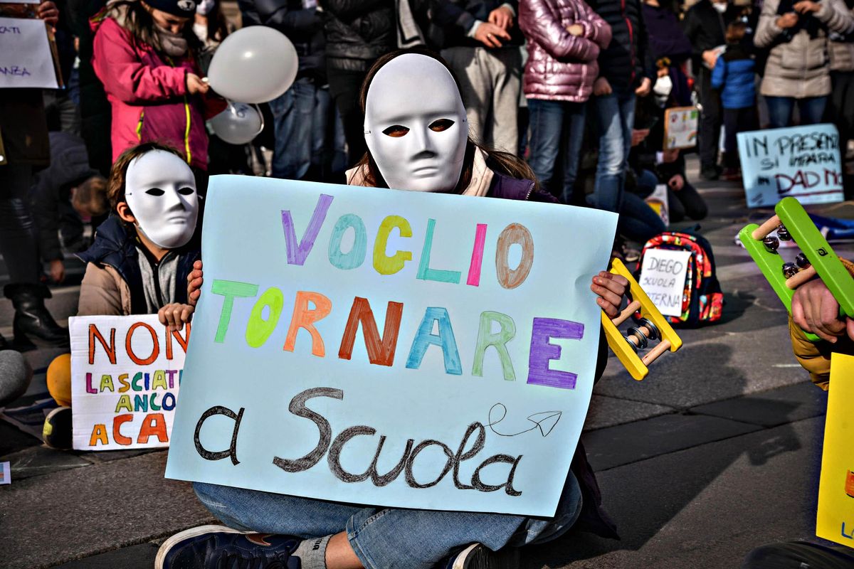 A scuola non ci si infetta, al governo si litiga