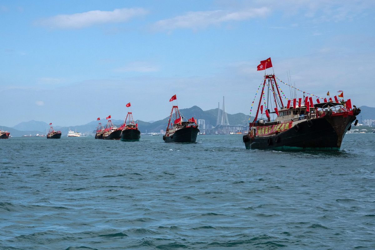 La guerra sottomarina degli Usa contro il furto di pesci della Cina