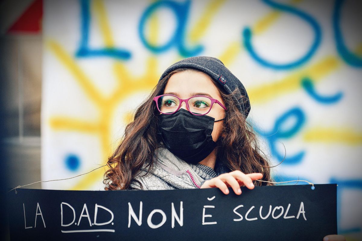 Non rubiamo ai ragazzi un altro anno promuovendoli tutti con il 6 politico