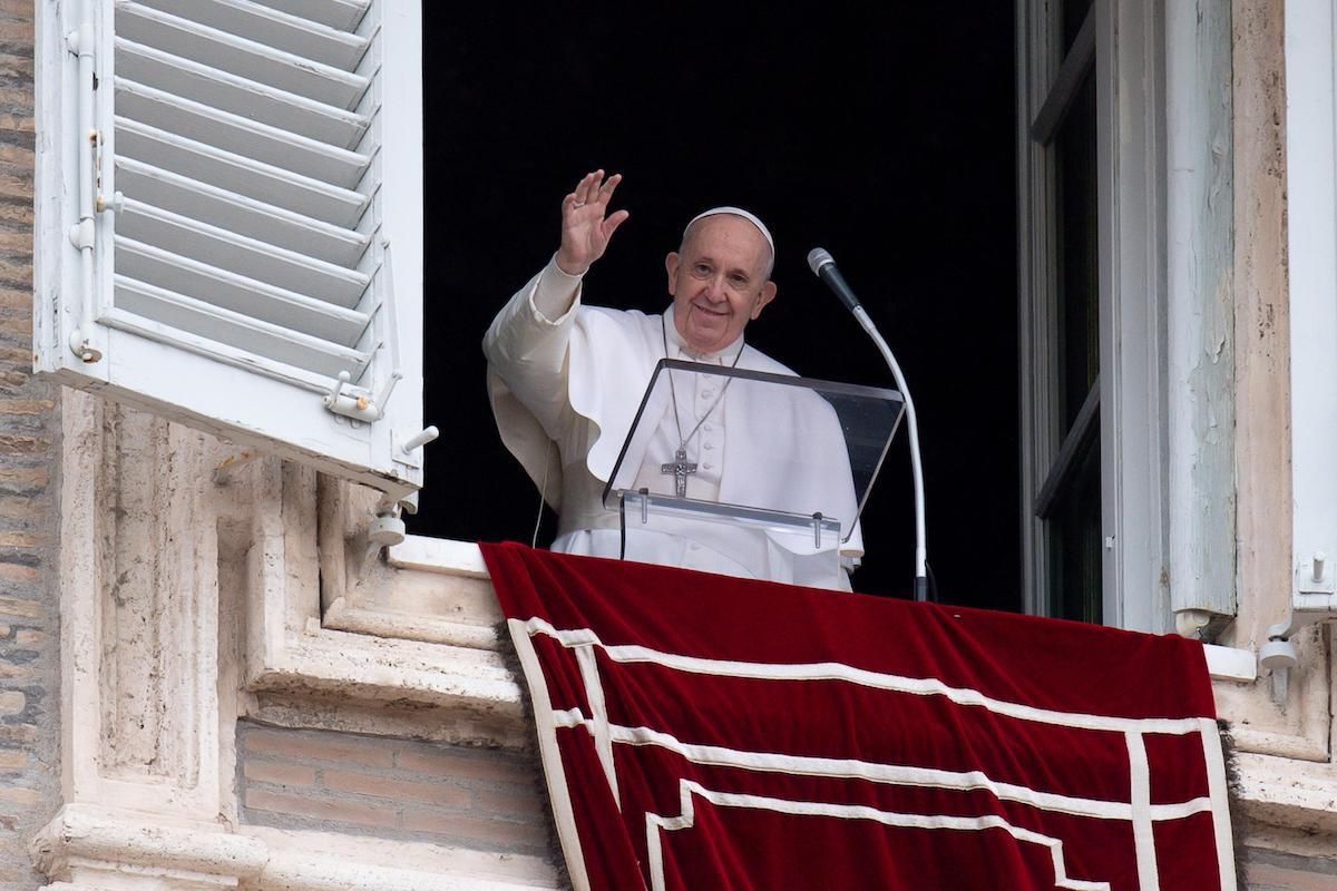 «Ecologia e sviluppo sostenibile»: il Papa parla solo di cose del mondo