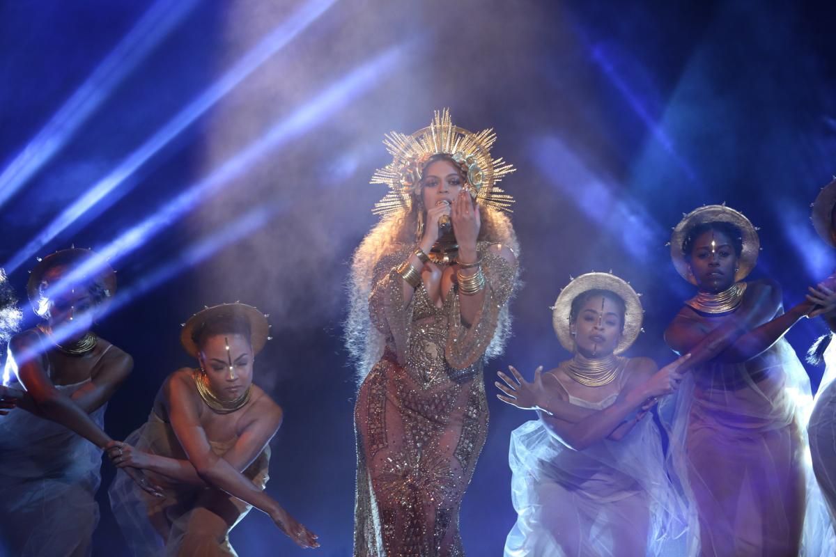 ​Beyoncé performs at 2017 GRAMMYs