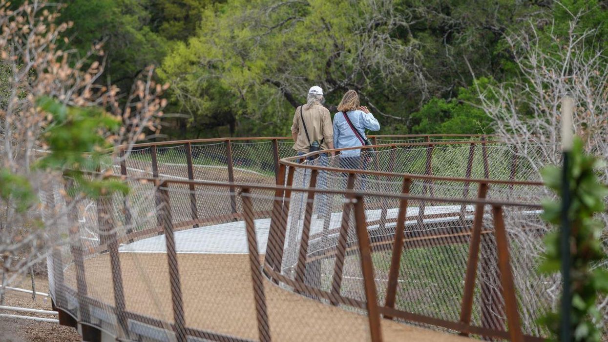 New Skywalk in San Antonio park gives visitors spectacular treetop view