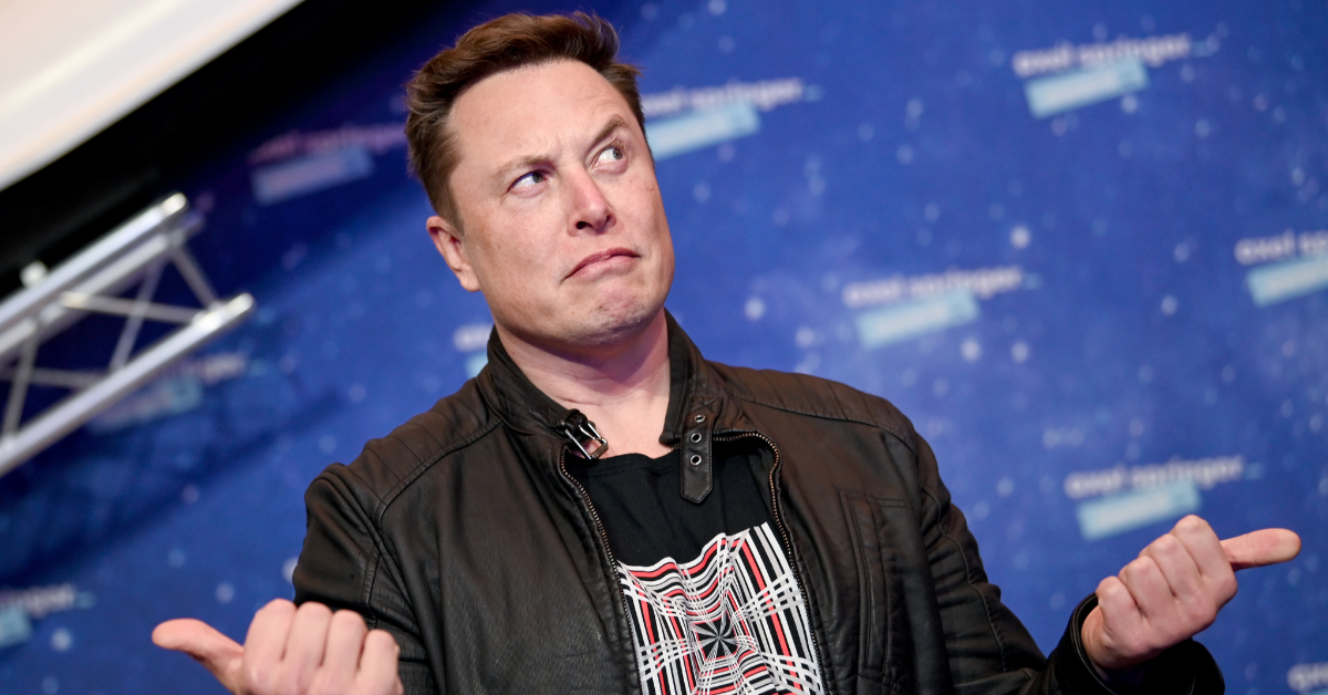 Elon Musk Is Getting Brutally Dragged After Suggesting 'Skit' Ideas For When He Hosts 'SNL'