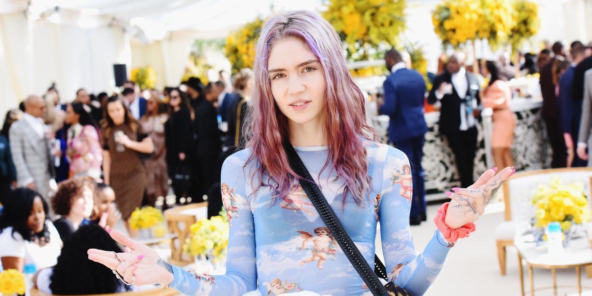 Grimes Apologizes for Putting Her Fans Through Elon Musk