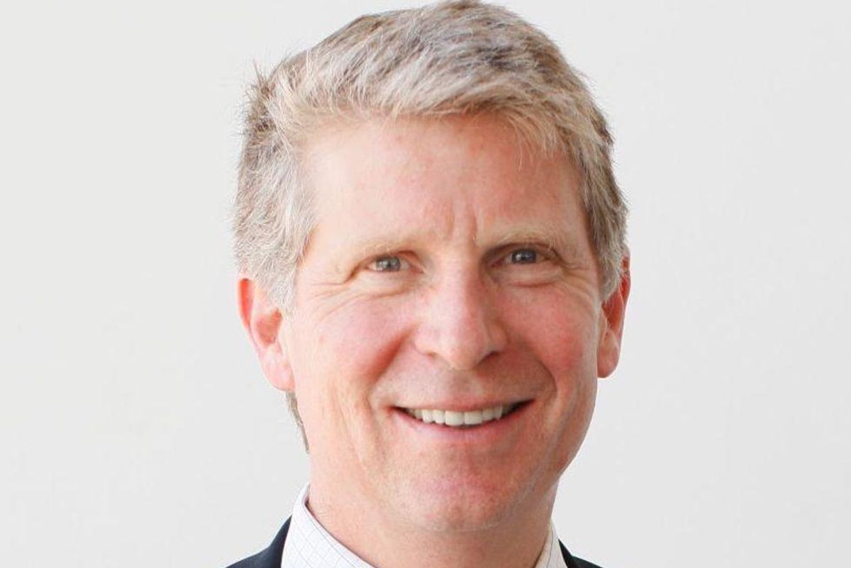 Manhattan DA Cyrus Vance Convenes Grand Jury To Chitchat About President Crime Spree