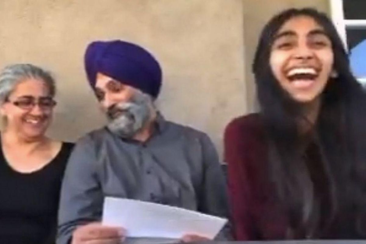 Parents' priceless reaction to daughter's acceptance letter into optometry school is pure joy
