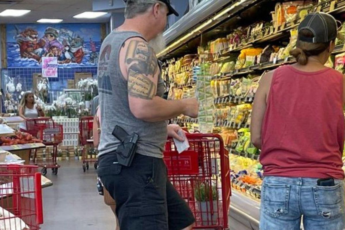 People parading guns through grocery stores does not make them, or America, great