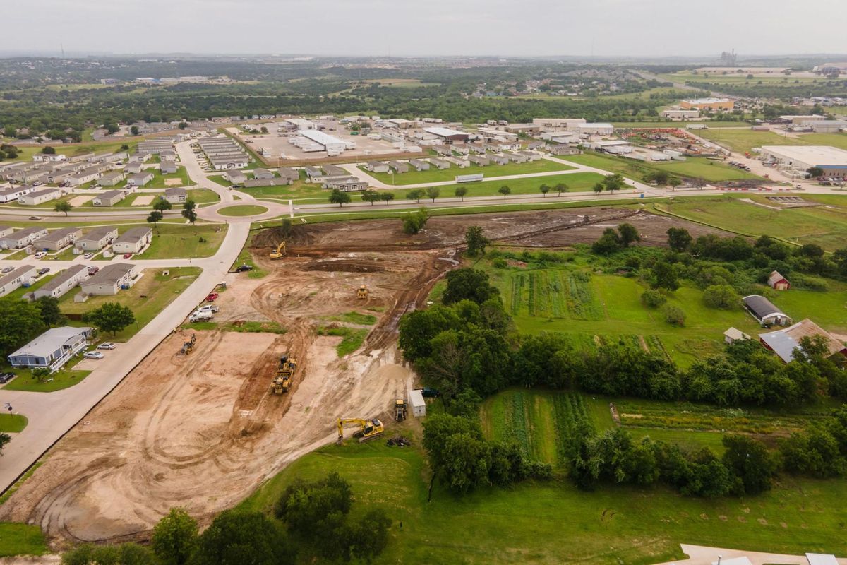 More piece-by-piece homes assembling near Tesla Gigafactory