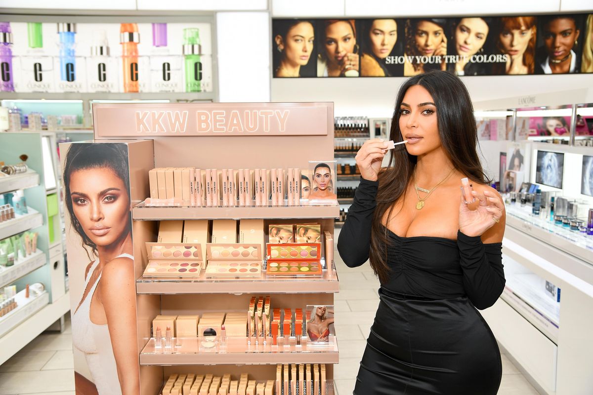 Kim Kardashian Is Shutting Down KKW Beauty - PAPER