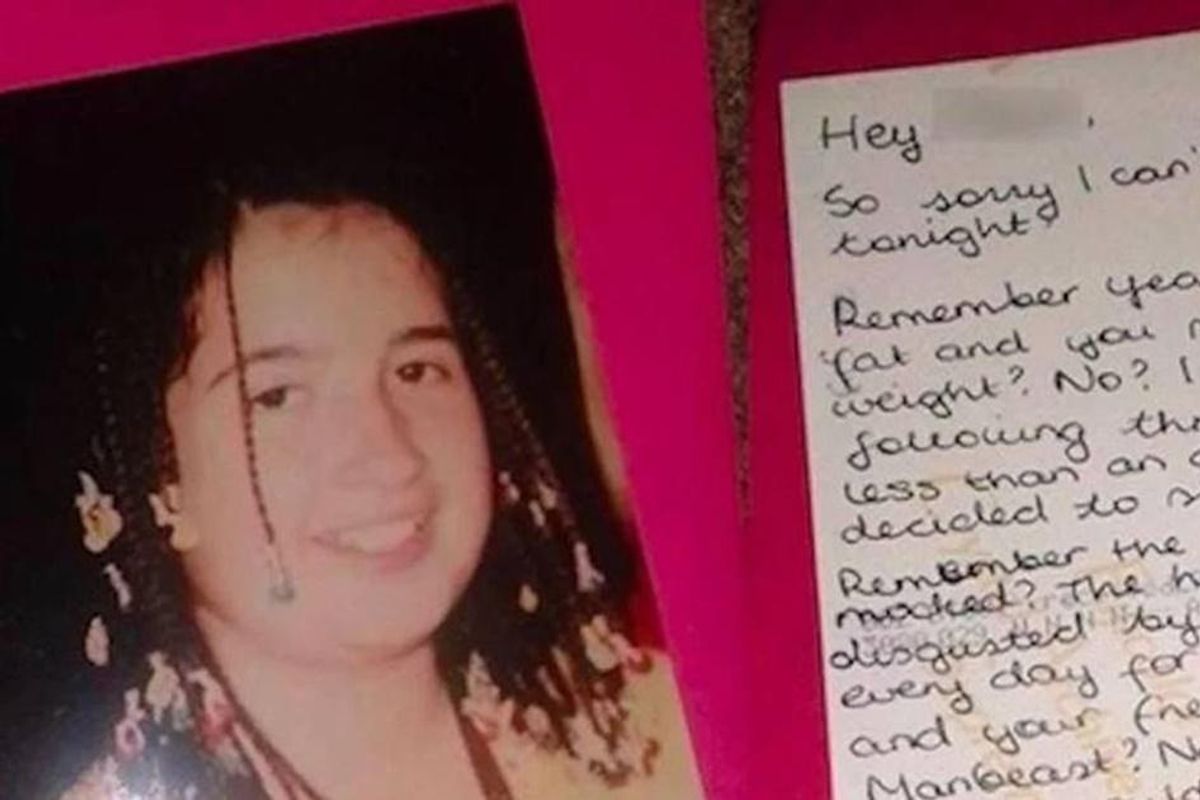 A woman got asked out by the guy who bullied her as a kid, so she stood him up with this awesome note.