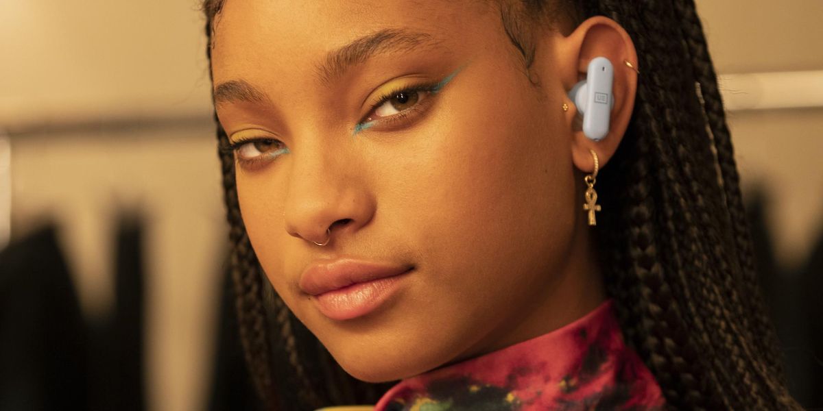 Willow Smith Only Uses the Most Futuristic Headphones