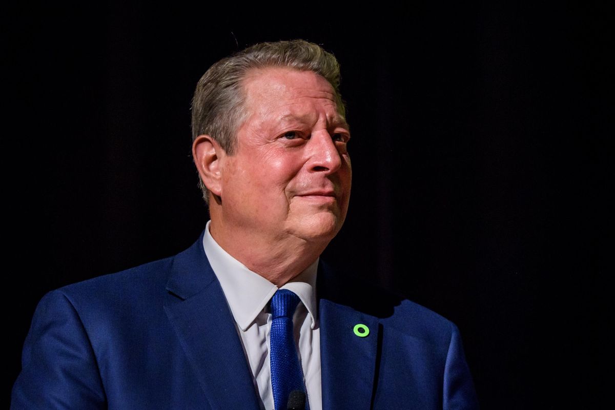Al Gore disse: «Polo sciolto in 7 anni». I ghiacci sono sempre lì. E lui anche