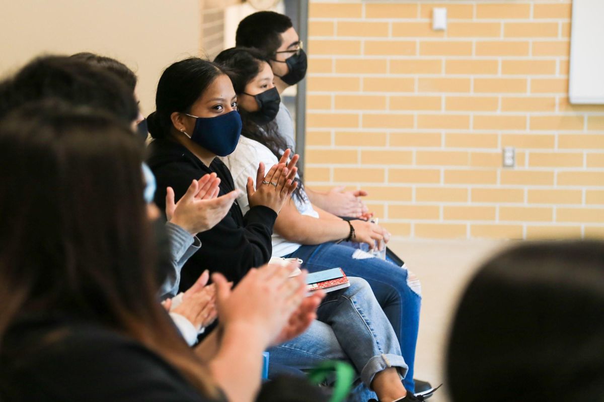 'Legal tug of war': Here's how Austin-area schools continue to push back on Abbott's masking ban