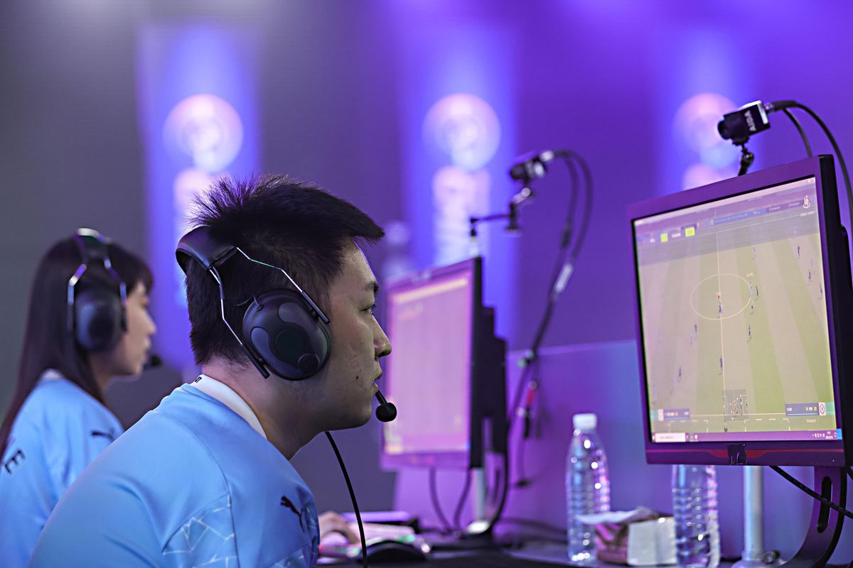 Pechino impone massimo tre ore a settimana di gioco online
