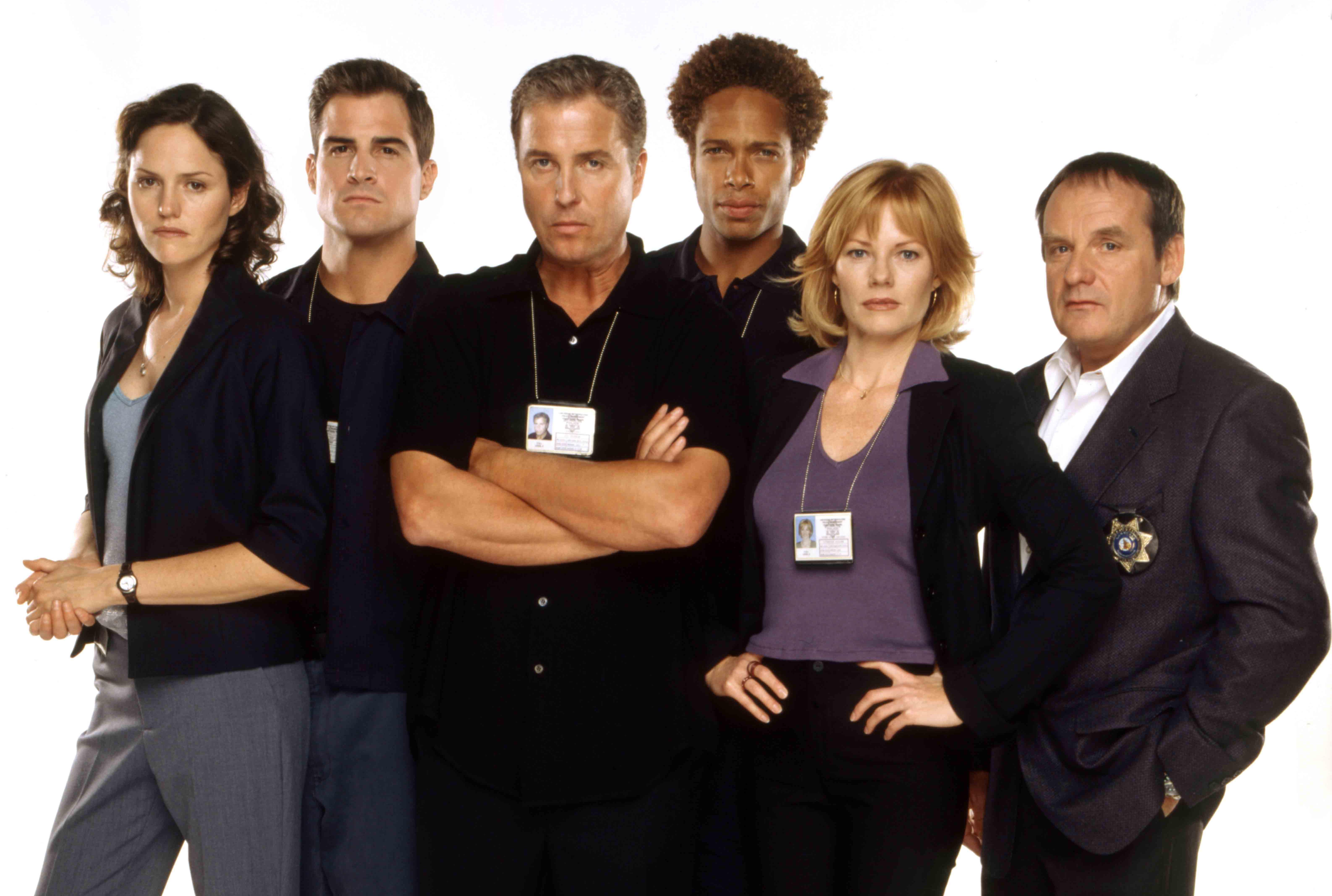 A cast photo of the stars of CSI