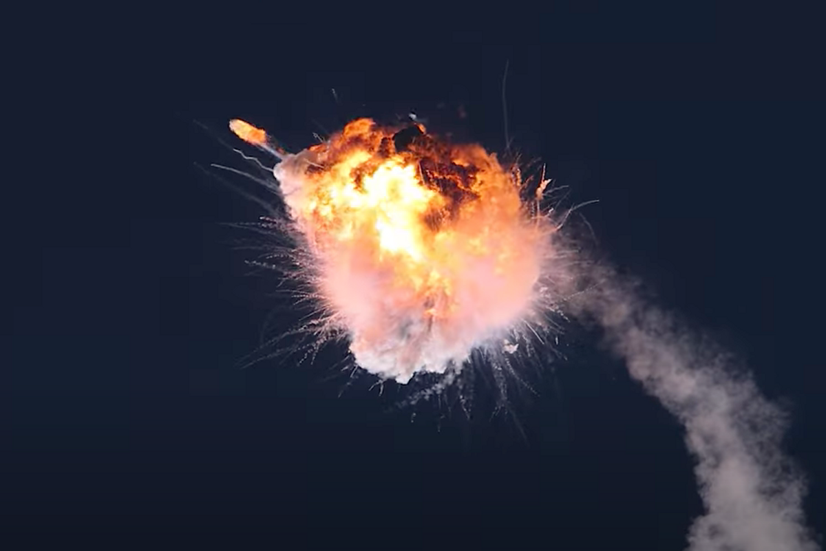 Inaugural Firefly Aerospace launch explodes into flames