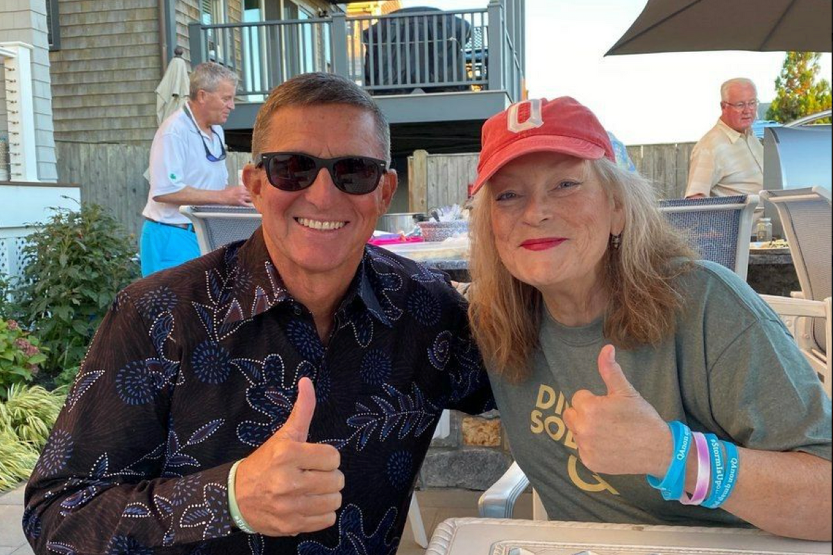 Chicago QAnon Anti-Vaxxer Bridge Lady Dies Of COVID, Lin Wood Declares (Non-Violent Peaceful!) War