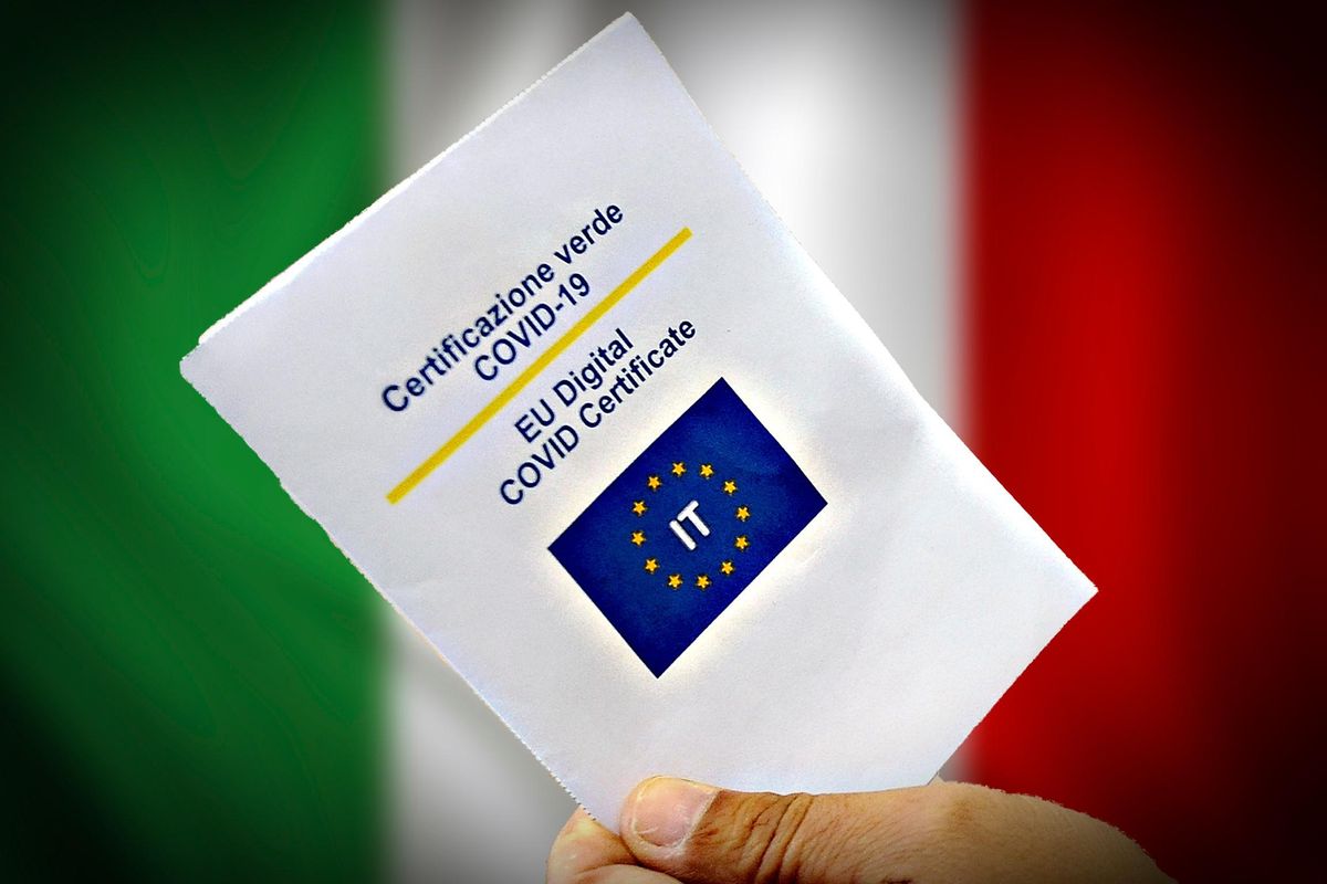 L’Italia è una repubblica fondata sul green pass