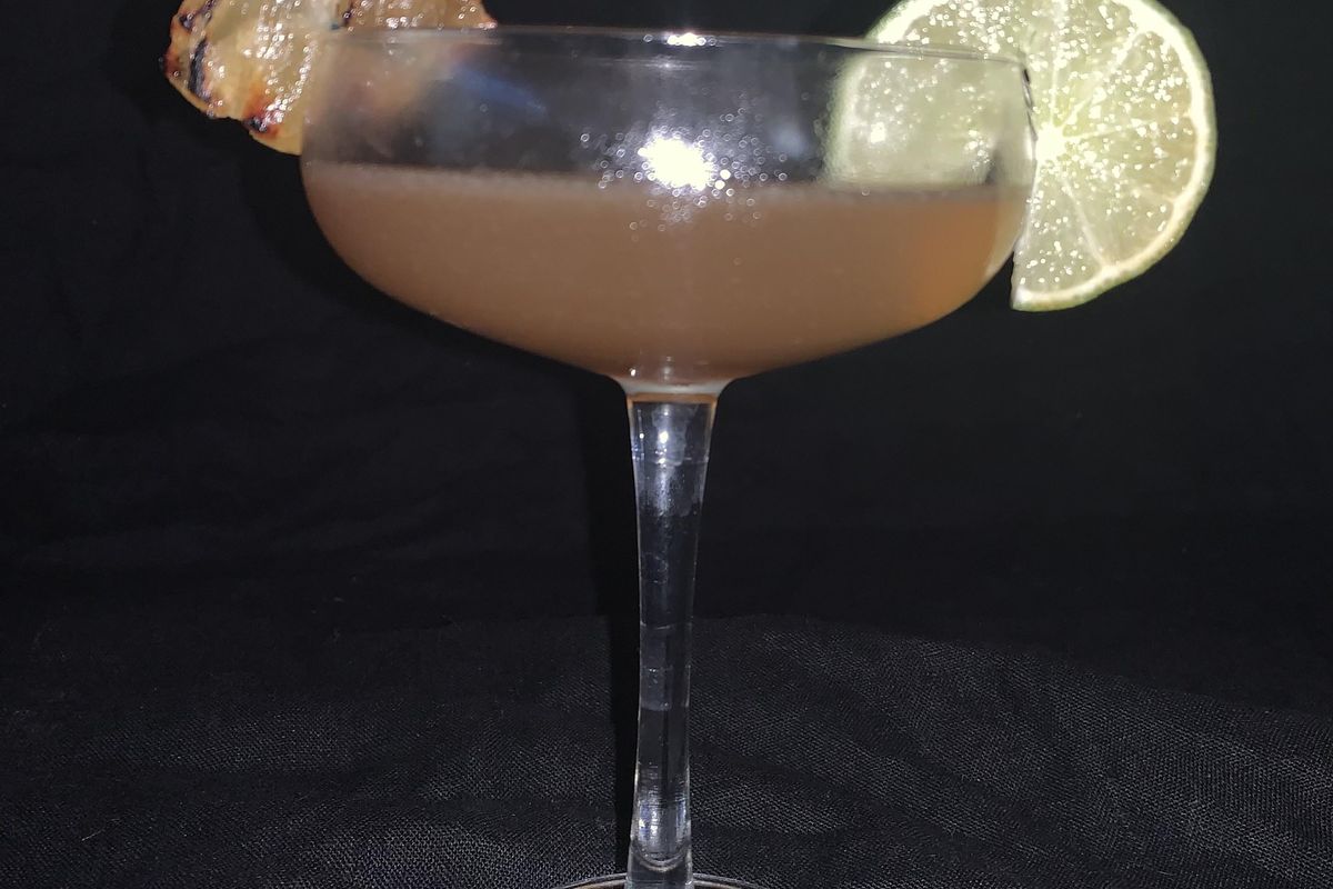 Welcome to Wonkette Happy Hour, With This Week's Cocktail, The Fancy Pineapple Daiquiri!