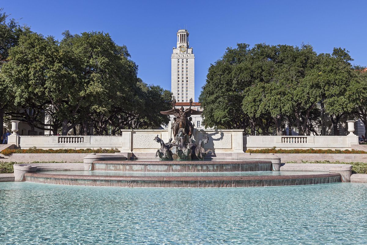UT admits the largest, most diverse class in the school's history