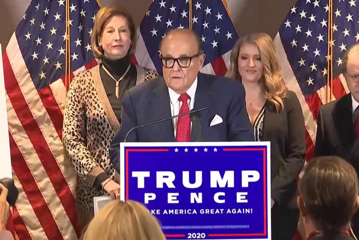 Trump's 'Elite Strike Force' Of Lawyers Full Of Sh*t, And Trump Campaign Knew It