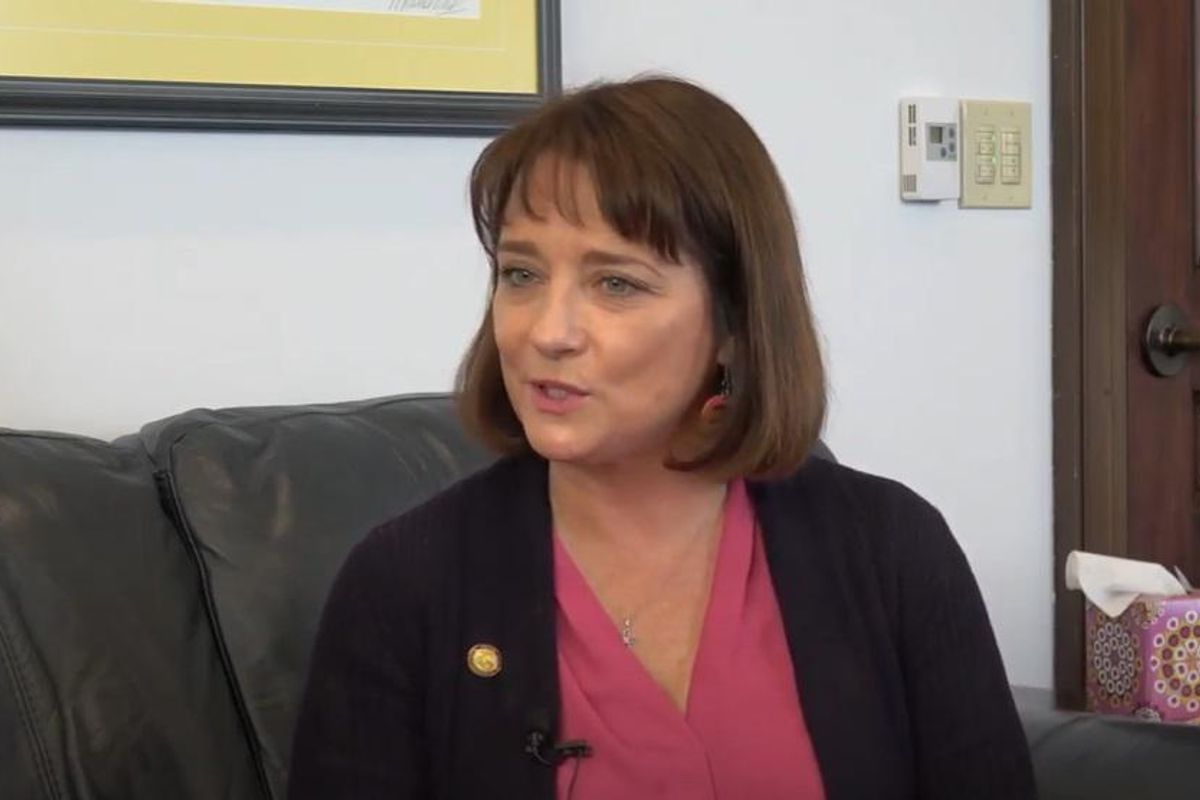 Shock News About Anti-Mask Lawmaker Idiot Who Got Kicked Off Alaska Airlines, You Will Be Shock!