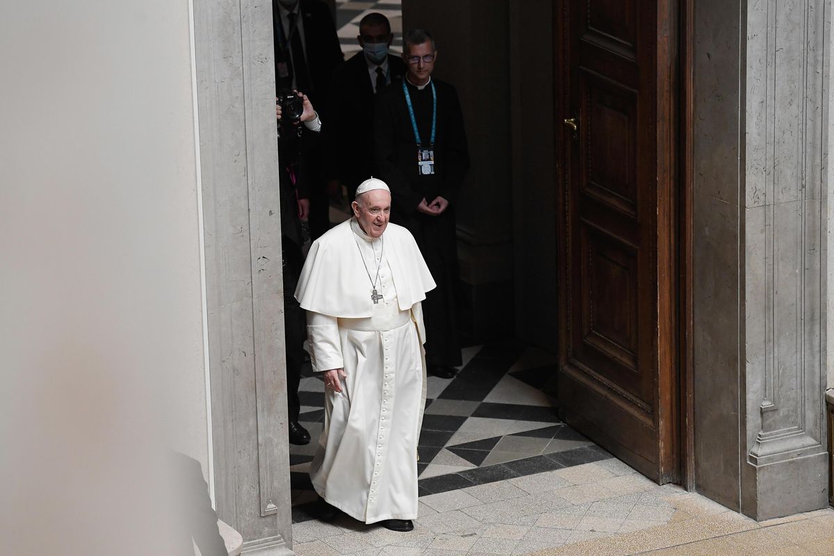 «L’aborto è omicidio»: bavaglio pure al Papa