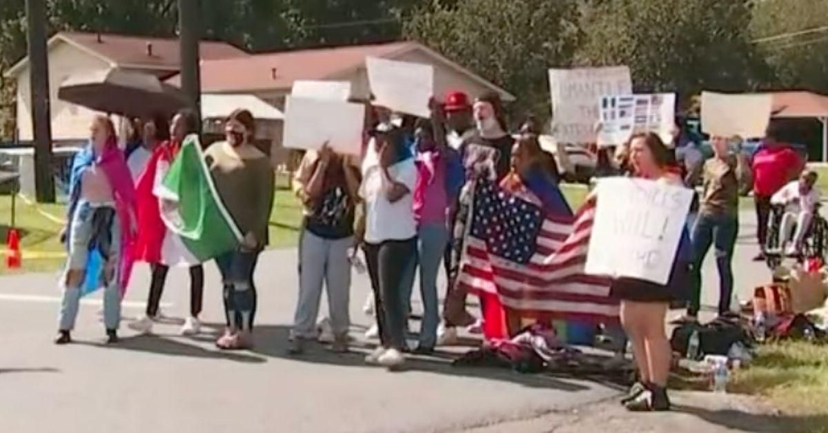 Black Georgia Students Suspended For Protest After White Students Wave Confederate Flag At School