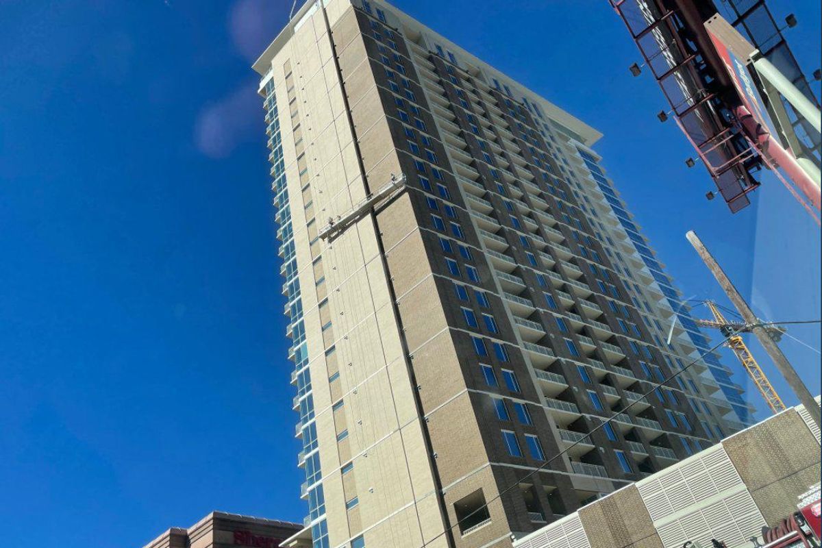 People caught in scaffolding malfunction in downtown Austin rescued