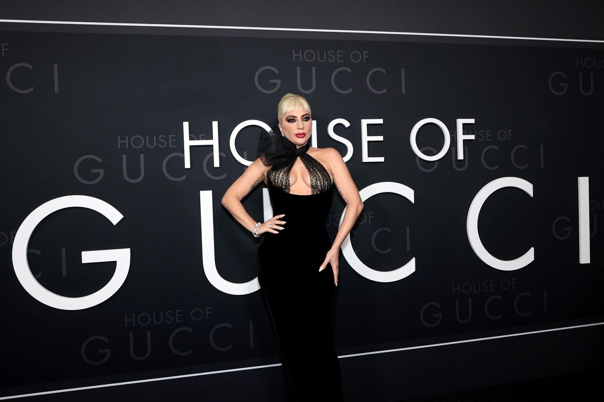 See insects atomic Lull Lady Gaga at the NYC "House of Gucci" Premiere Screening - PAPER