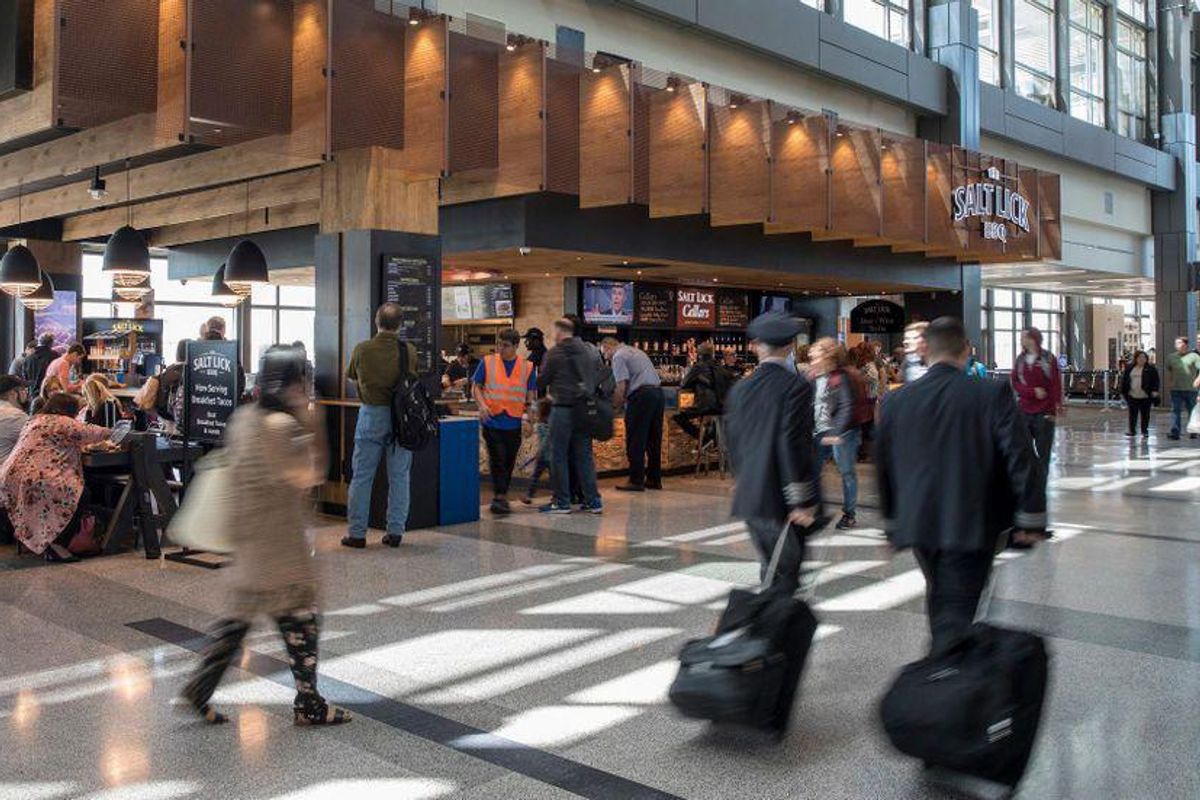 Holiday travel drives long wait times, delays at Austin airport