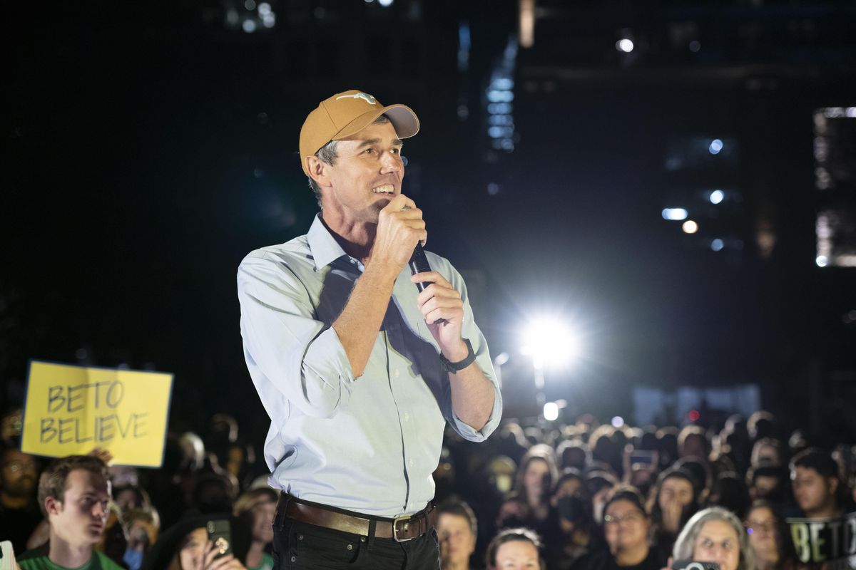 PHOTOS: Beto O'Rourke rallies in Austin on campaign stop for Texas governor