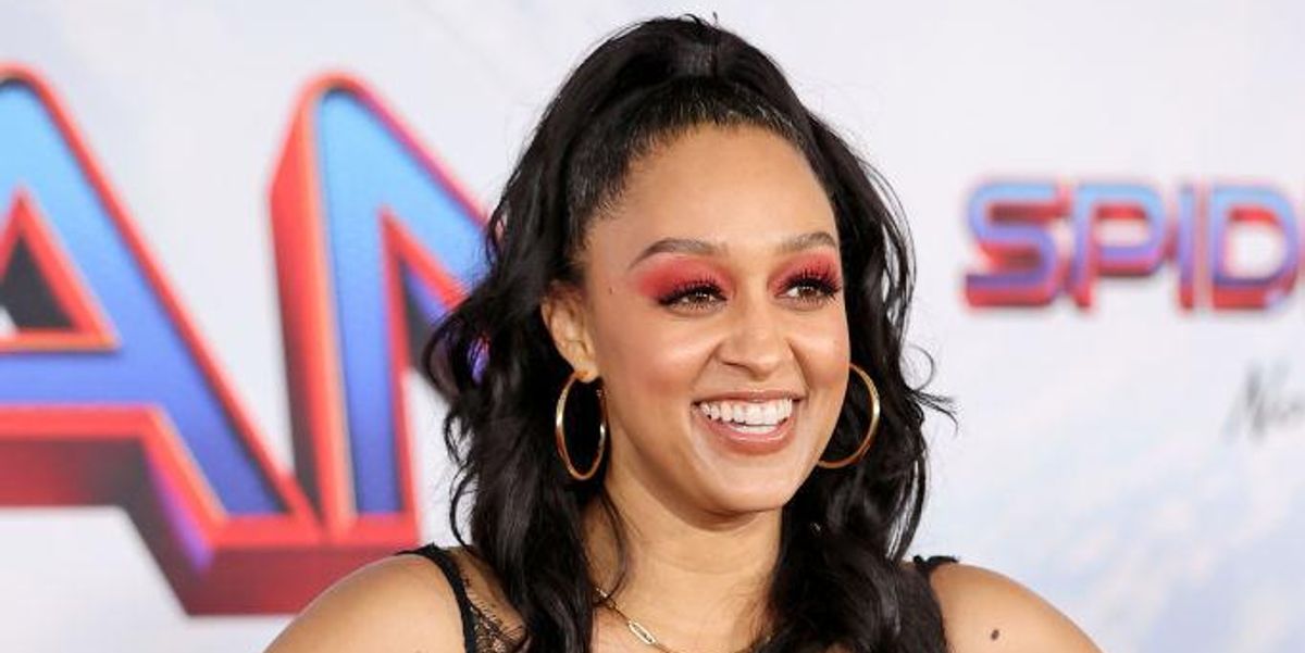 Tia Mowry Has A 'Real' Moment With Fans About Anxiety