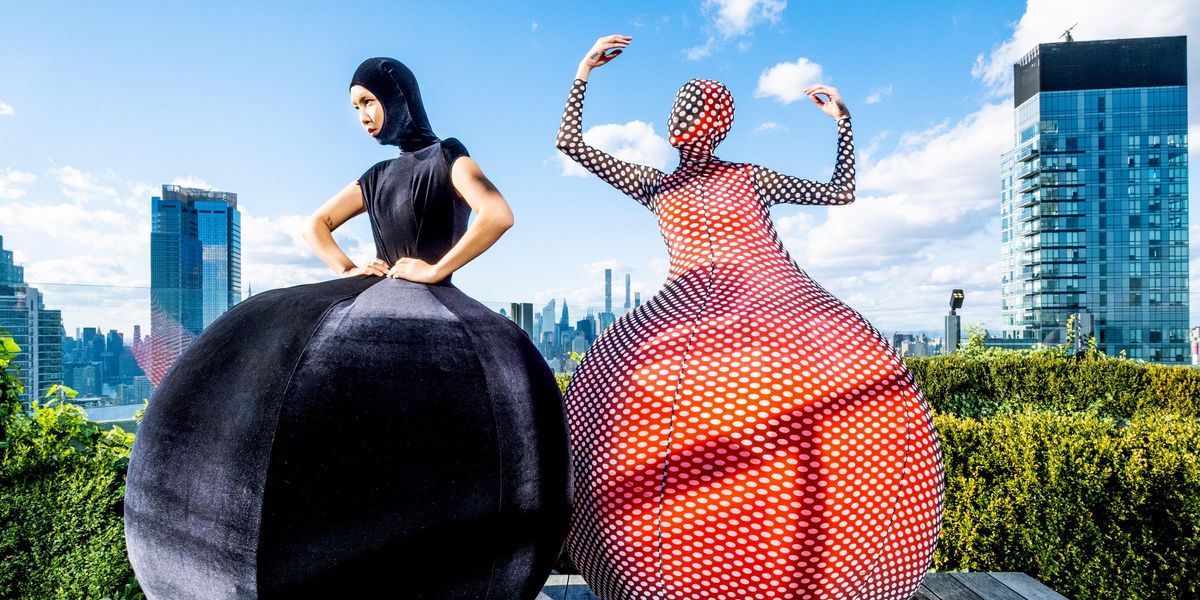 Terrence Zhou's Balloon Dresses Reach New Heights