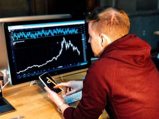What Are the Best Shares Trading Platforms for Beginners?
