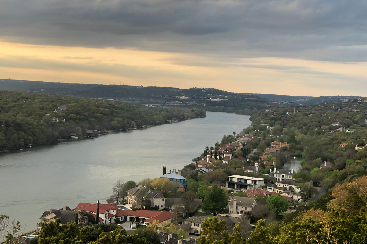 Austin ranks among top luxury real estate markets with soaring 550% sales volume increase