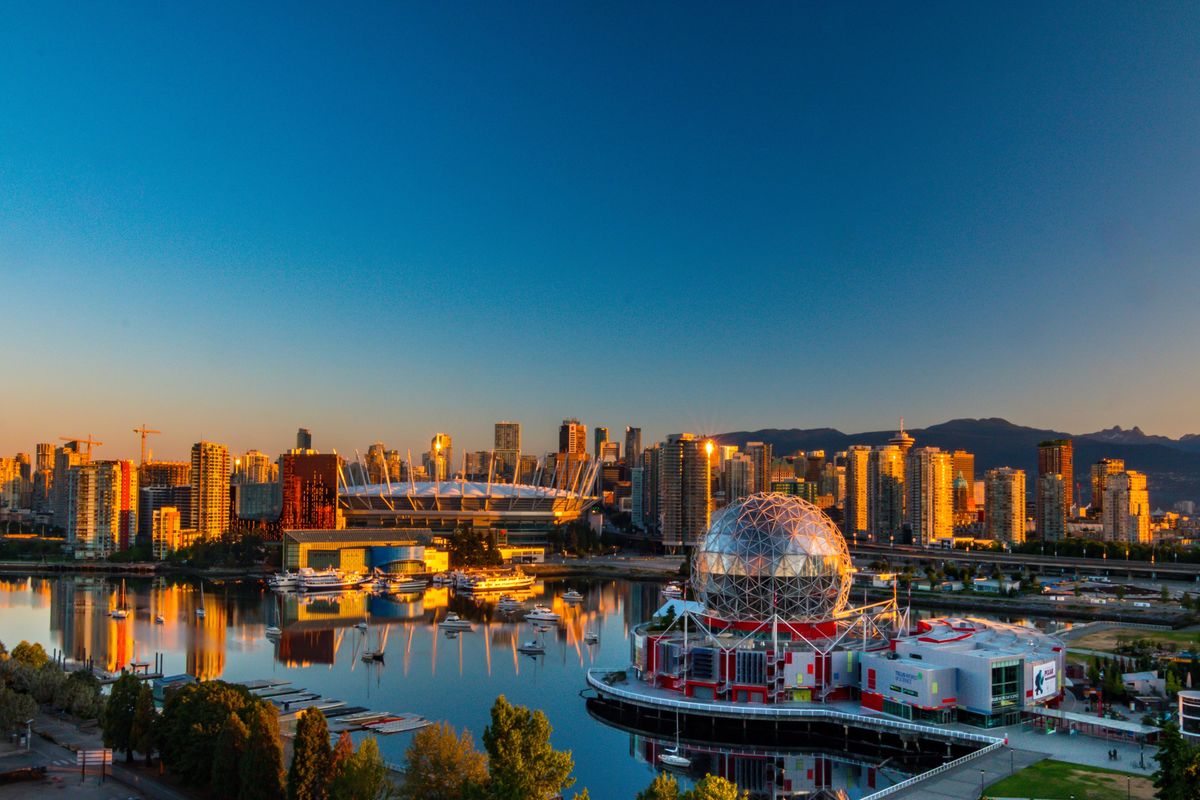 Austin airport adds new direct flight to Canada scenic spot
